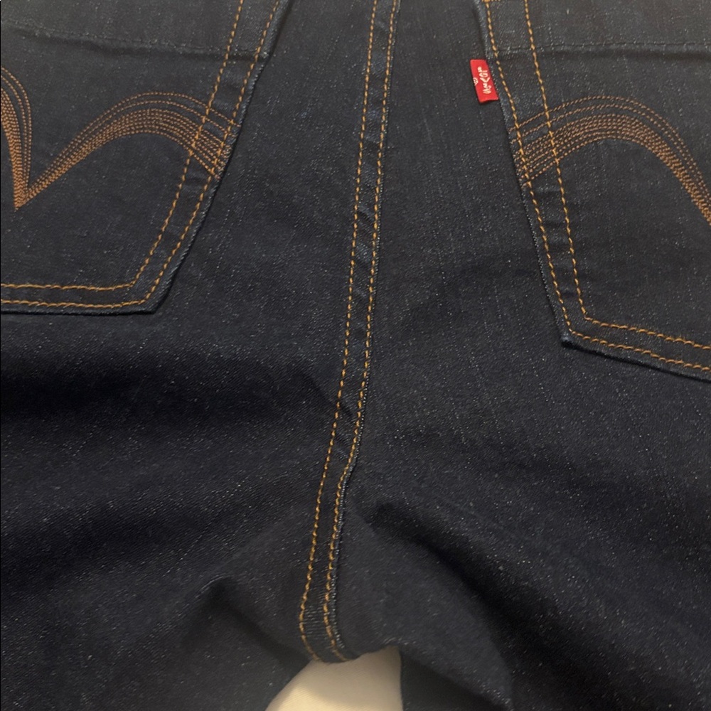 Levi's 512 Dark Indigo perfect slimming Capri SZ 10 high rise wide leg NWOT - Picture 14 of 15